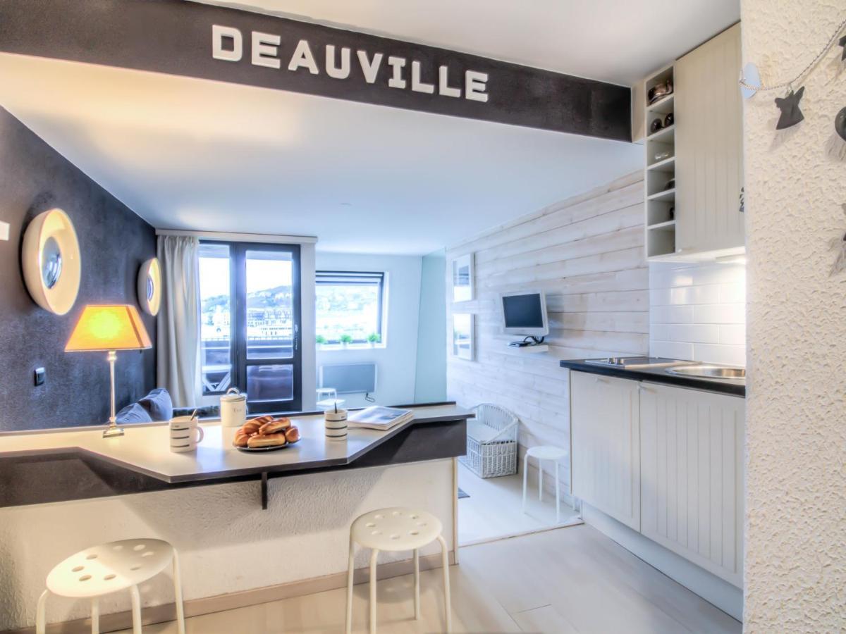 Studio Les Marinas-10 By Interhome Deauville Eksteriør billede